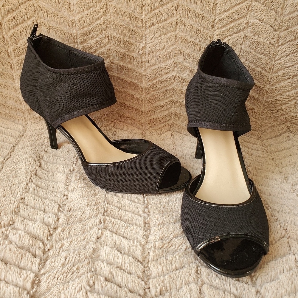 Nine West Black Heels *Never Worn!*